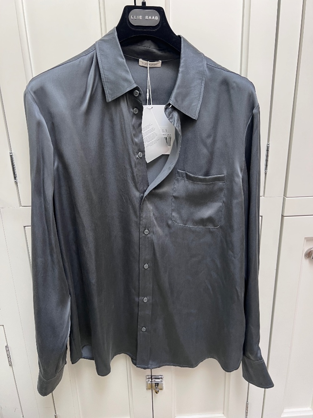 Silk Laundry Boyfriend Shirt 2.0 100% Silk Slate Charcoal Grey Size M NWT